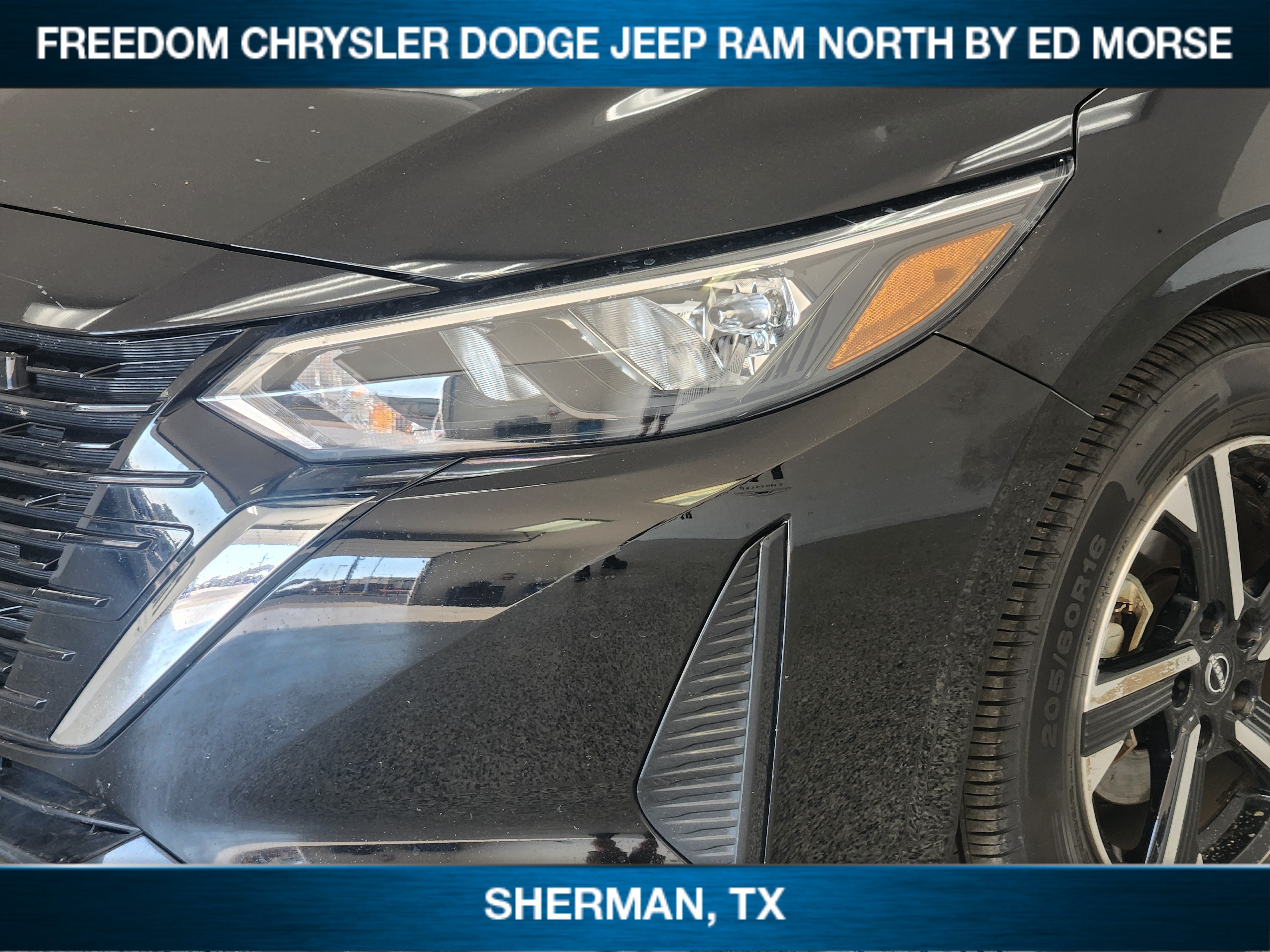 Used 2025 Nissan Sentra SV w/ All-Weather Package FWD image 5