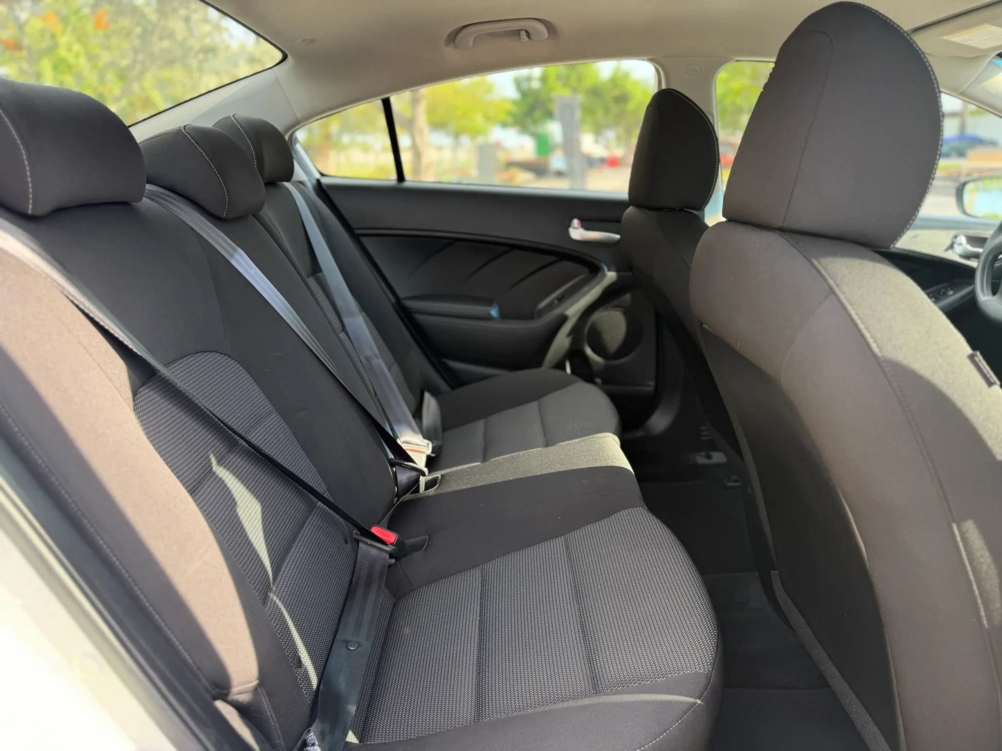 Used 2017 Kia Forte LX FWD image 13