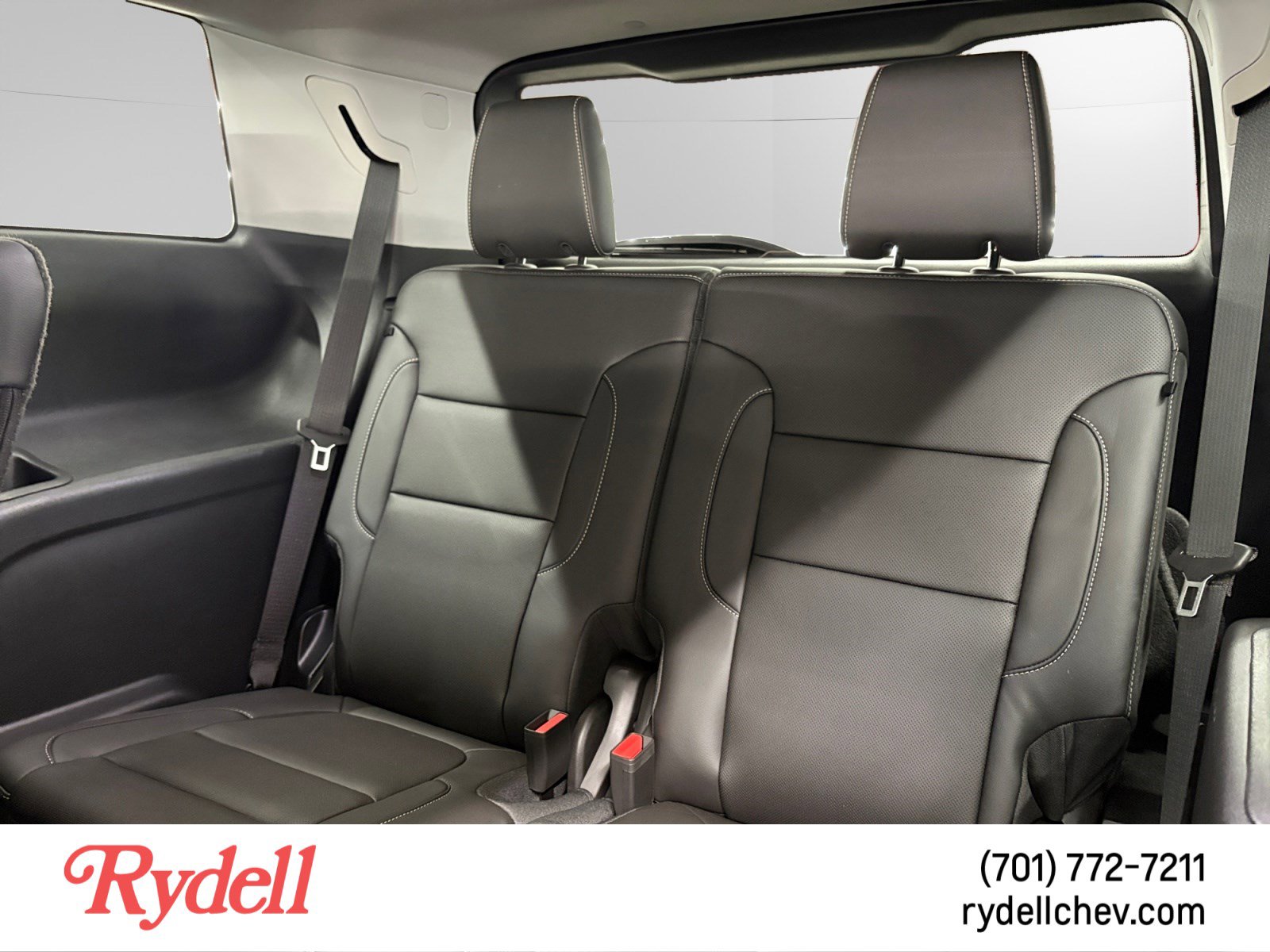 Used 2023 GMC Acadia SLT w/ Preferred Package AWD/4WD image 16