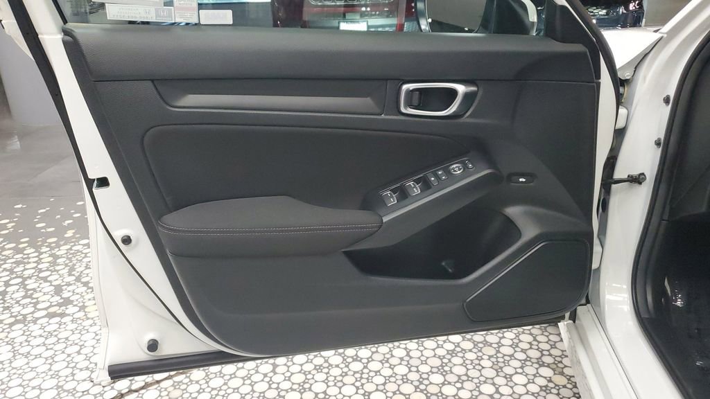 Used 2025 Honda Civic LX image 18
