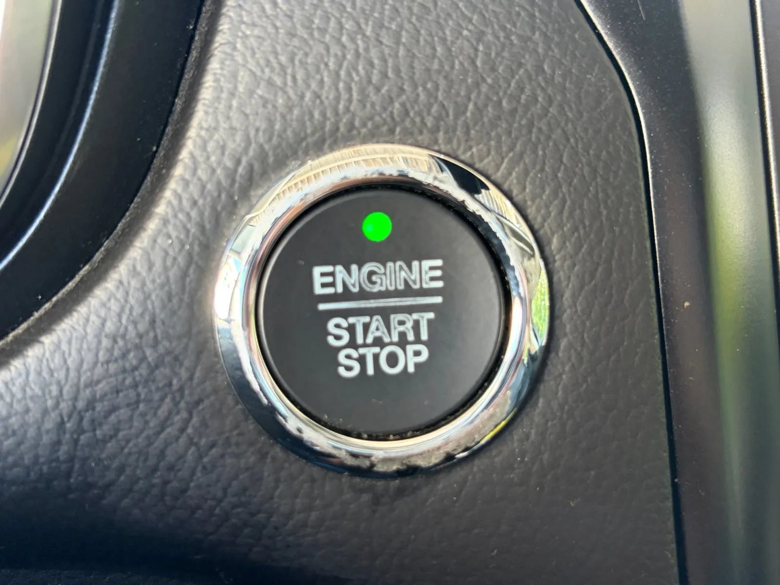 Used 2019 Ford Fusion Titanium FWD image 26