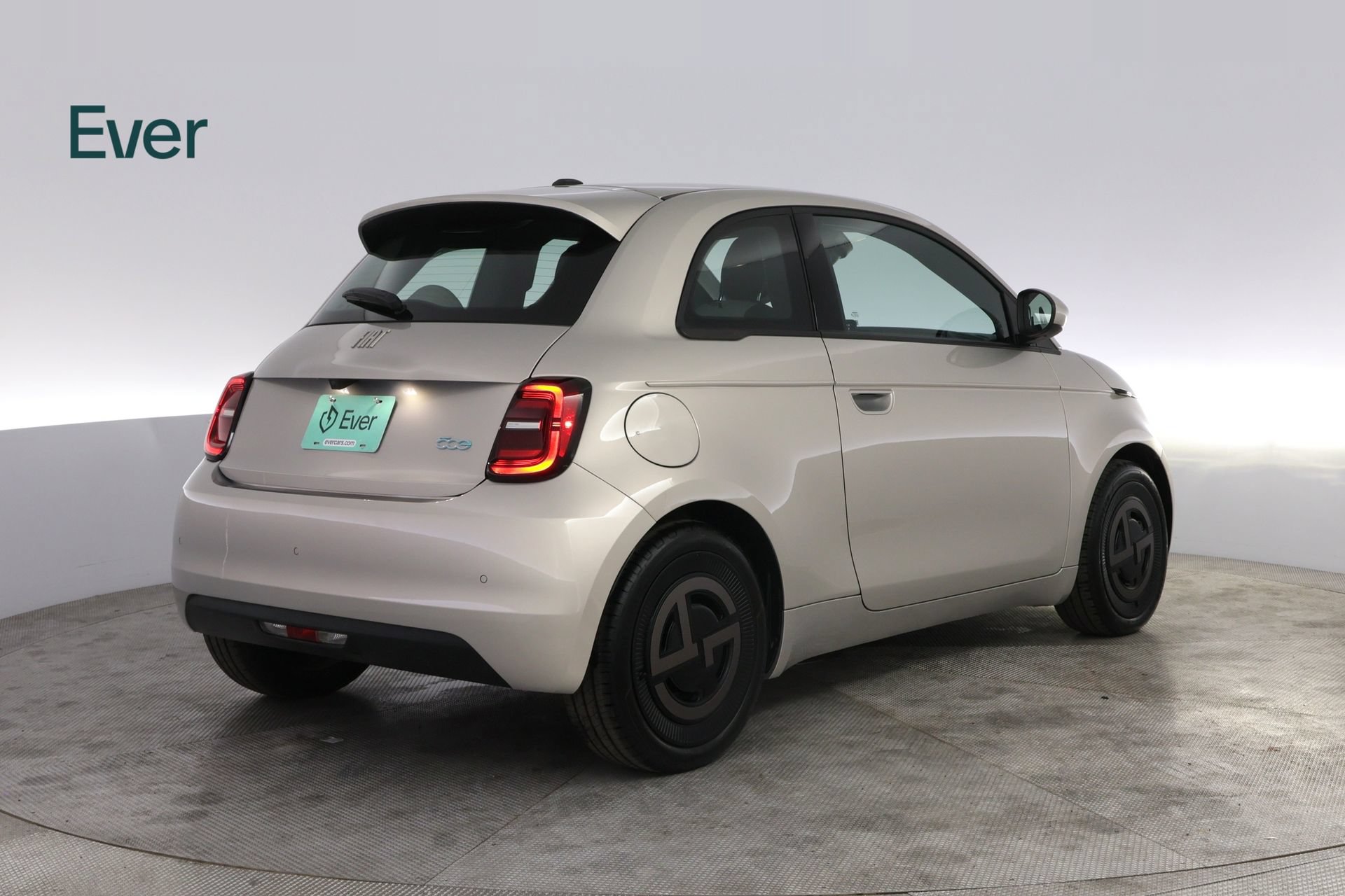 Used 2025 FIAT 500 e FWD image 3