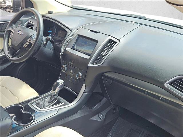 Used 2015 Ford Edge SE FWD image 24