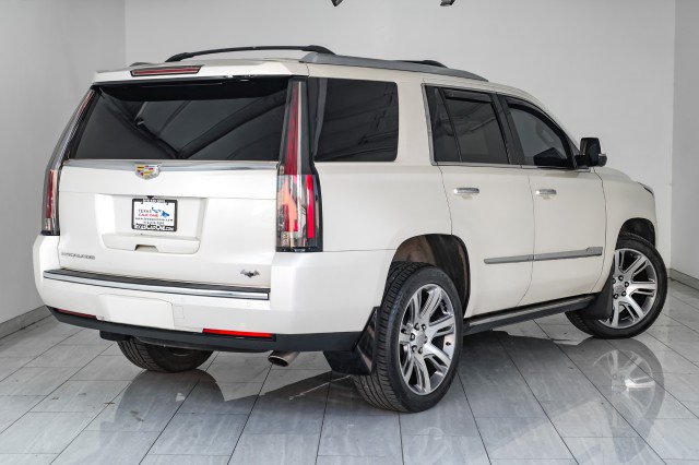 Used 2015 Cadillac Escalade Premium AWD/4WD image 6