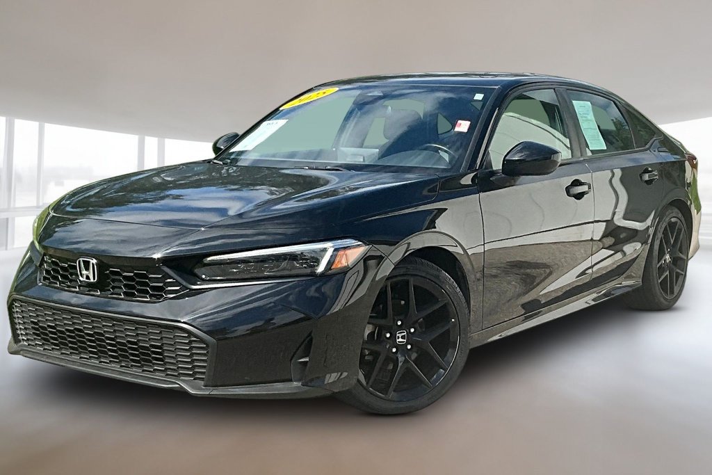 Used 2025 Honda Civic Sport image 1