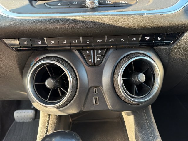Used 2019 Chevrolet Blazer LT FWD image 24