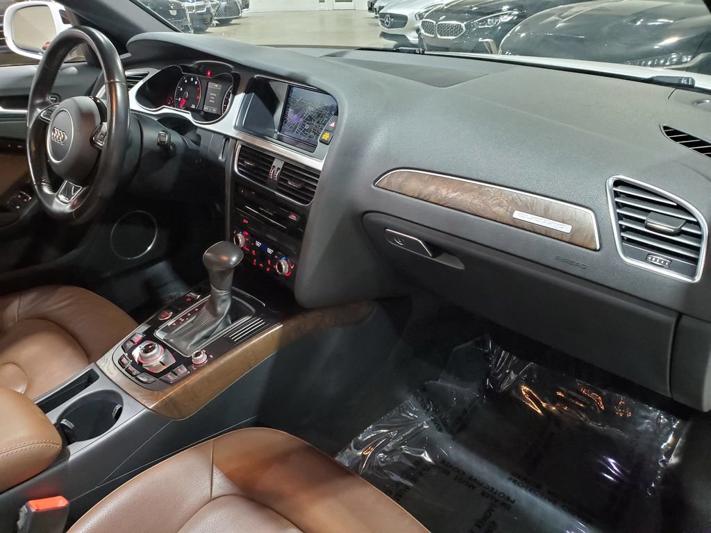 Used 2016 Audi A4 2.0T Premium Plus w/ Technology Package AWD/4WD image 14