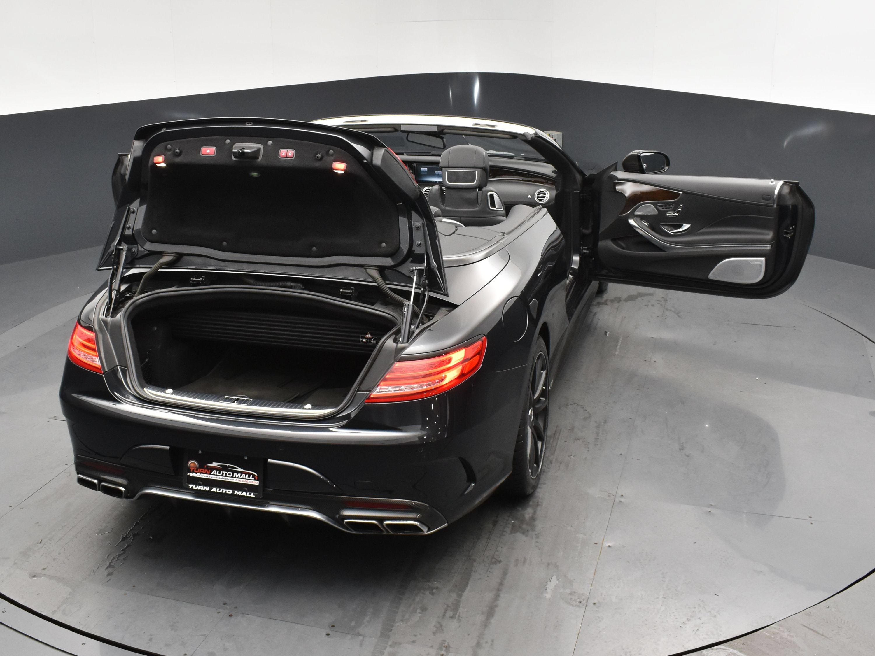 Used 2017 Mercedes-Benz S 63 AMG 4MATIC Cabriolet image 32