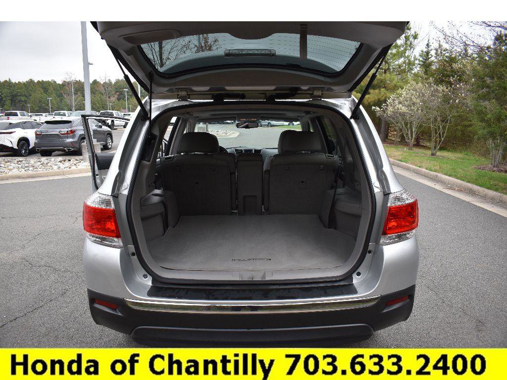 Used 2013 Toyota Highlander Limited image 31