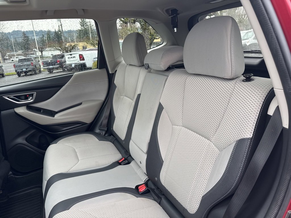 Used 2019 Subaru Forester Premium w/ All-Weather Package image 25