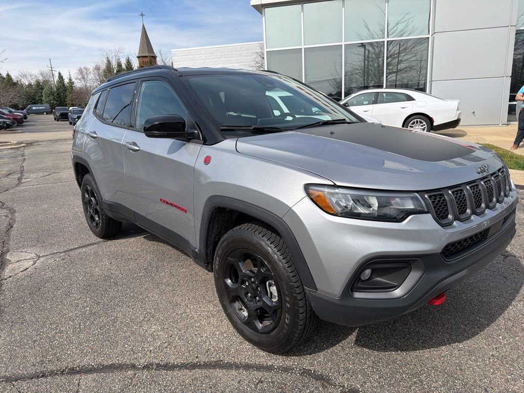 Used 2023 Jeep Compass Trailhawk w/ Trailer Tow Group image 1