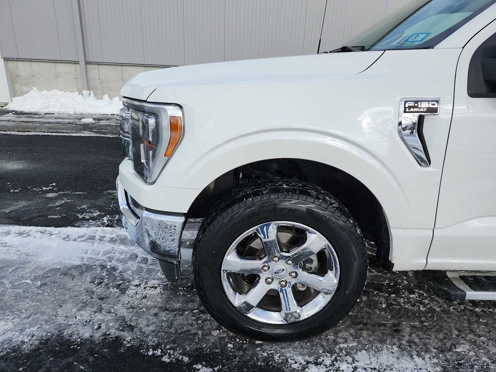 Used 2023 Ford F150 Lariat w/ Equipment Group 502A High image 10