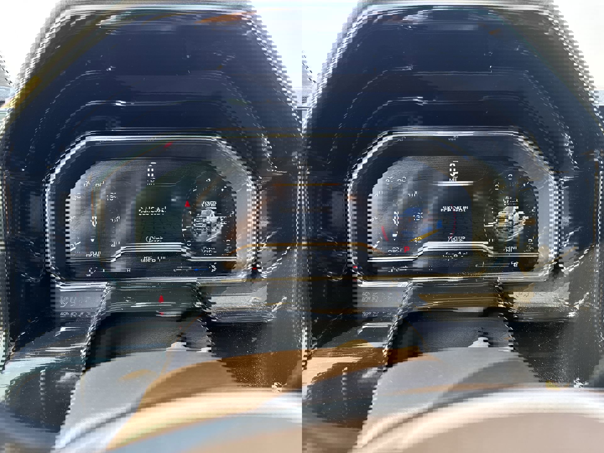 Used 2025 GMC Sierra 2500 SLE image 15