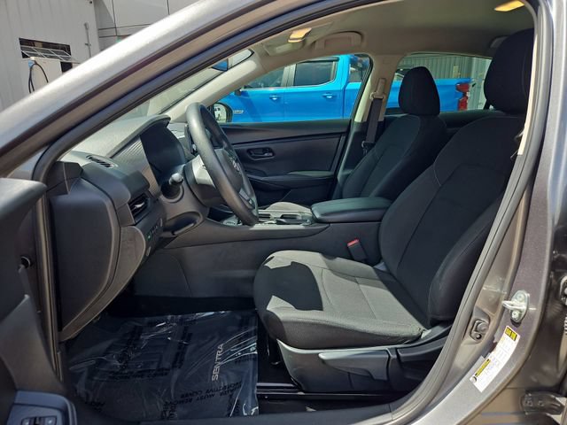 Used 2025 Nissan Sentra S FWD image 19