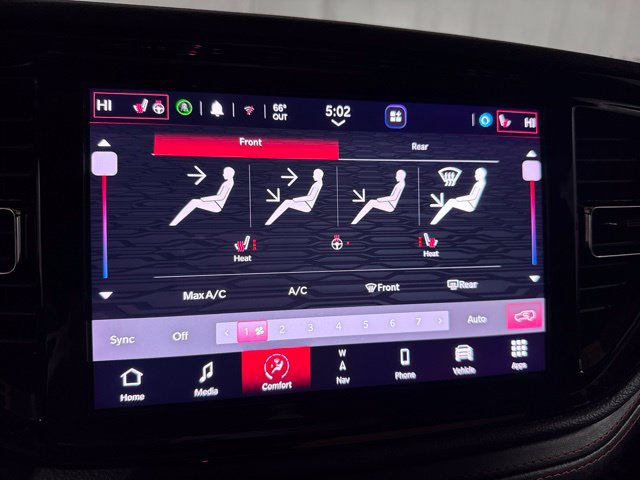 Used 2025 Dodge Durango GT AWD/4WD image 22