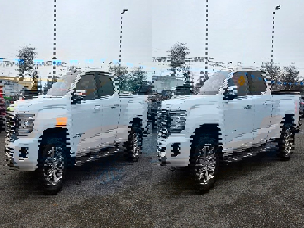 Used 2017 GMC Canyon SLT image 1