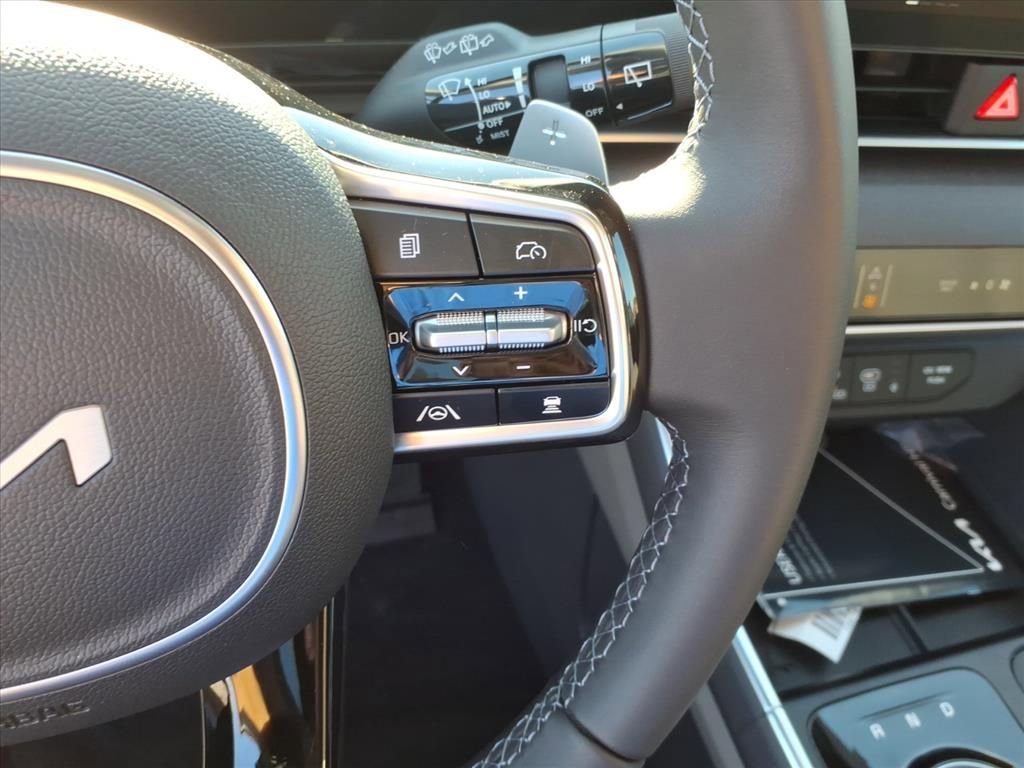 New 2026 Kia Carnival SX image 21
