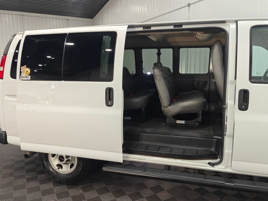 Used 2023 GMC Savana 2500 LS w/ Driver Convenience Package RWD image 22