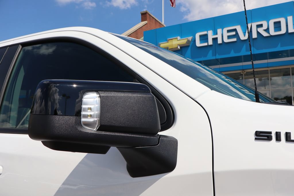 New 2025 Chevrolet Silverado 1500 RST w/ Convenience Package II image 2