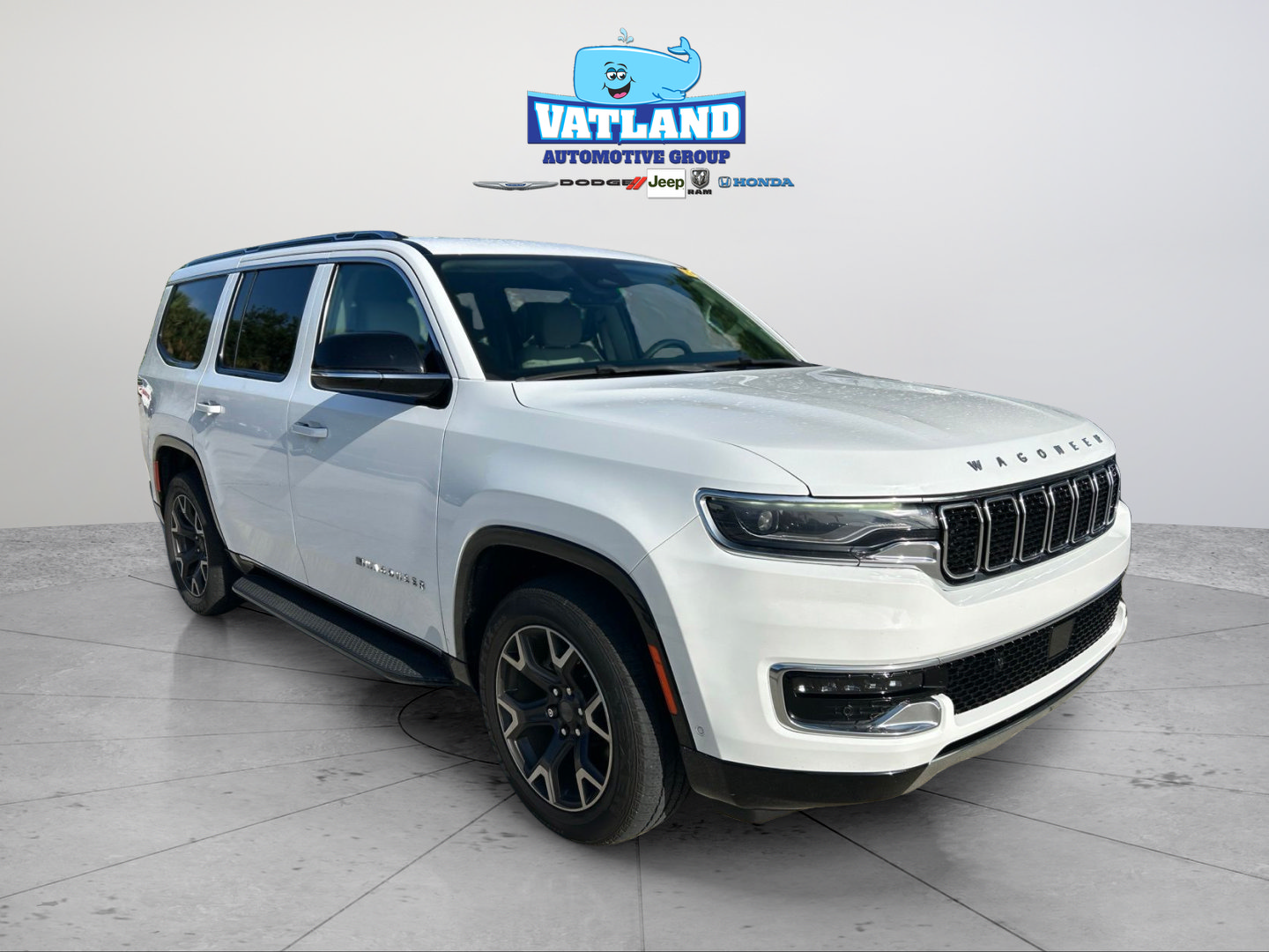 Used 2023 Jeep Wagoneer Series III w/ Preferred Equipment Group AWD/4WD image 7