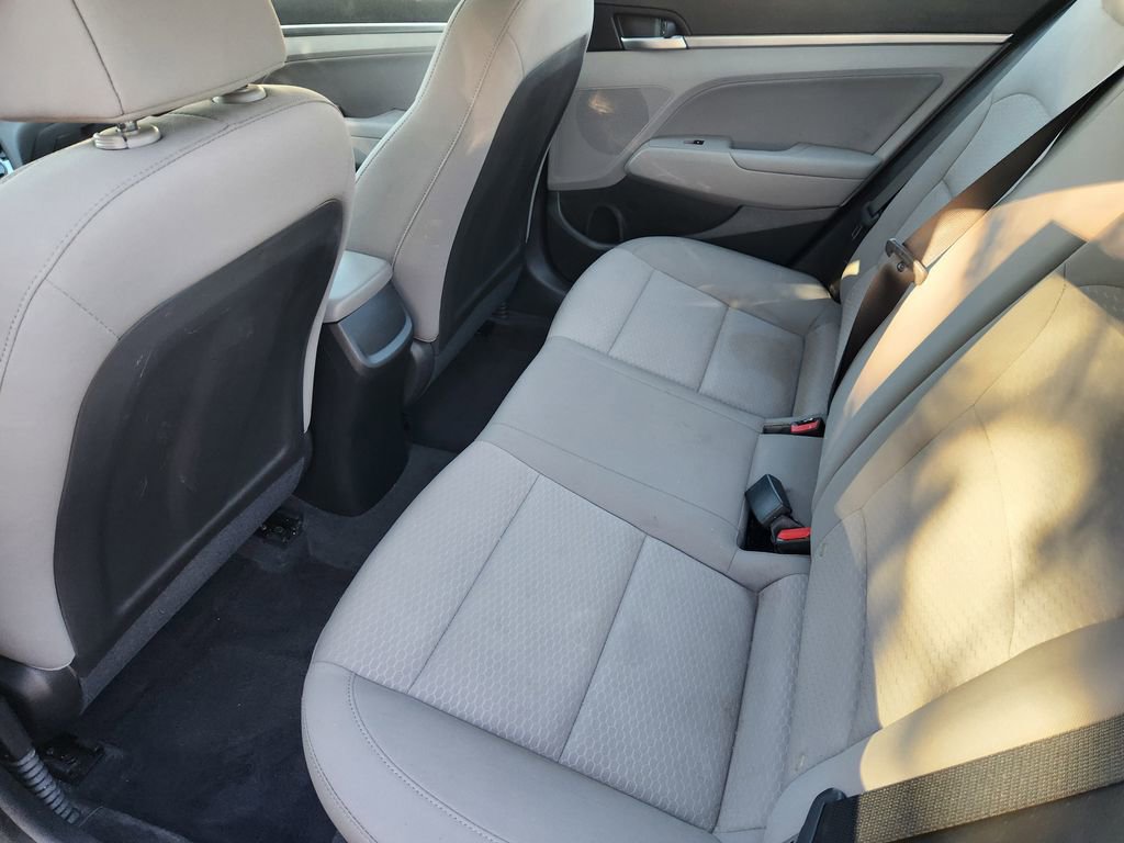 Used 2019 Hyundai Elantra SEL image 28