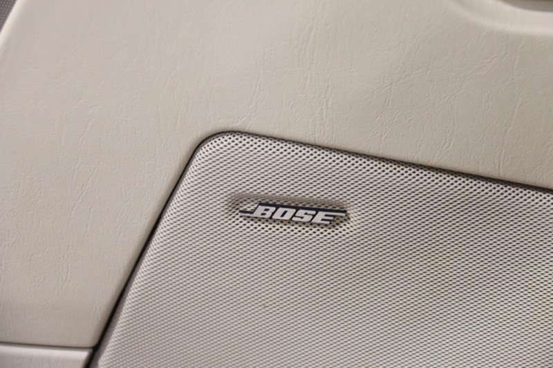 Used 2005 Cadillac XLR RWD image 59