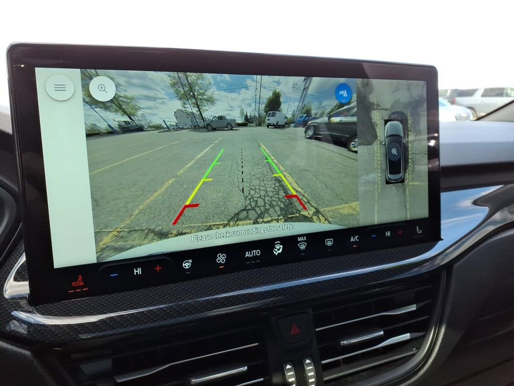 Used 2025 Ford Escape ST-Line Elite w/ Premium Technology Package AWD/4WD image 19