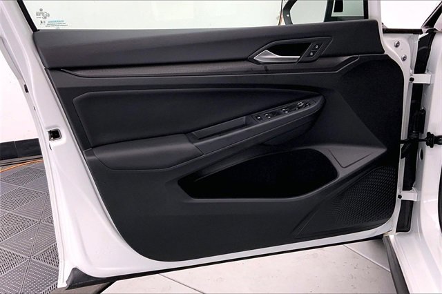 Used 2024 Volkswagen GTI Autobahn image 23