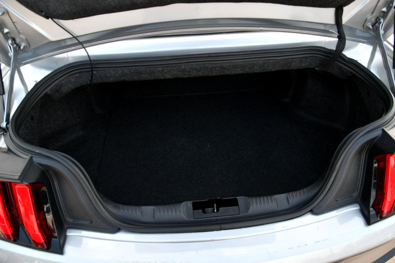 Used 2023 Ford Mustang Premium image 31