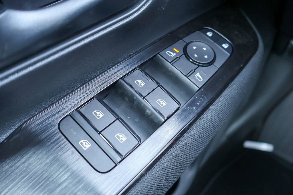 New 2026 Nissan Kicks S image 14