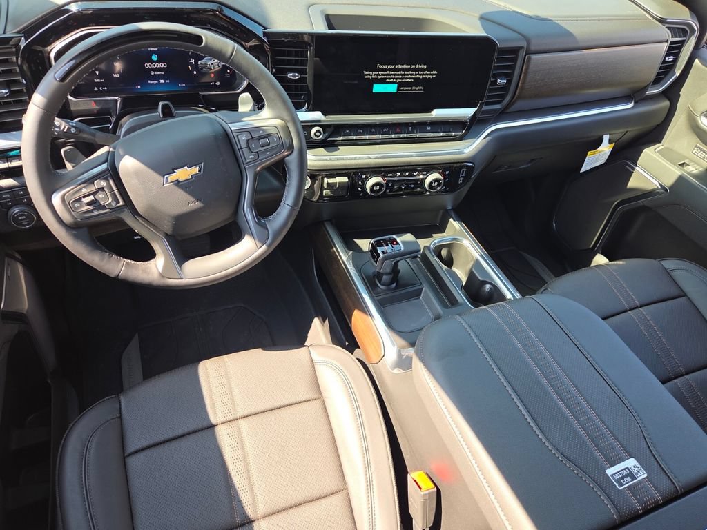 New 2026 Chevrolet Silverado 1500 High Country AWD/4WD image 14