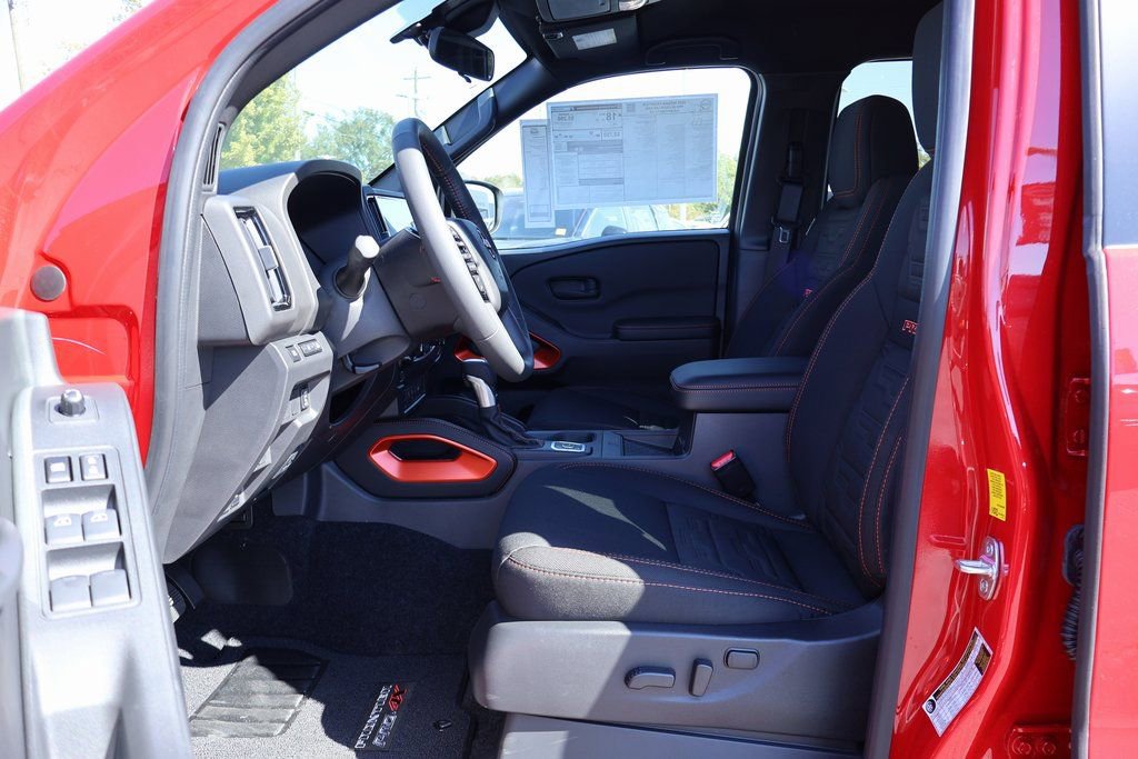 New 2026 Nissan Frontier PRO-4X w/ Pro-4x Convenience Package image 7