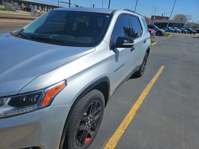 Used 2021 Chevrolet Traverse Premier w/ Redline Edition