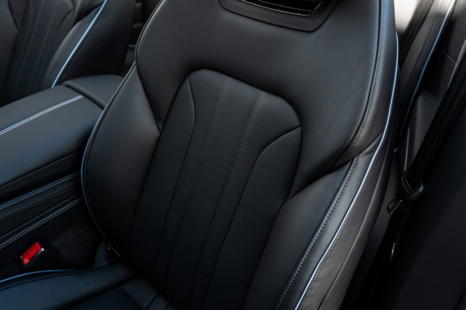 New 2026 Bentley Continental GTC AWD/4WD image 29