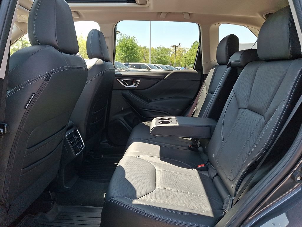 Used 2019 Subaru Forester Limited AWD/4WD image 10