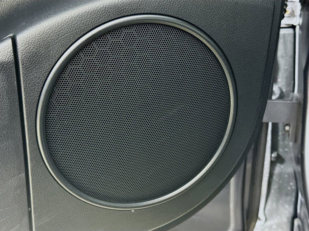 Used 2019 Lexus RX 350L FWD w/ Accessory Package image 23