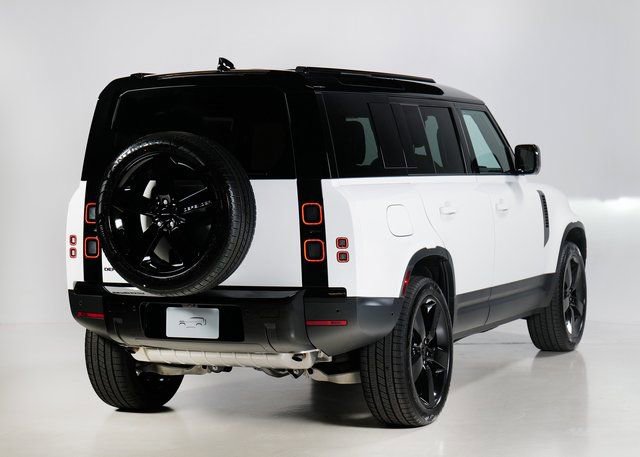 New 2026 Land Rover Defender 110 S image 2
