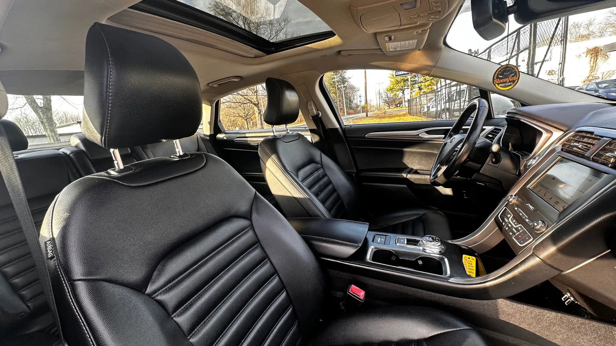 Used 2019 Ford Fusion SEL image 30