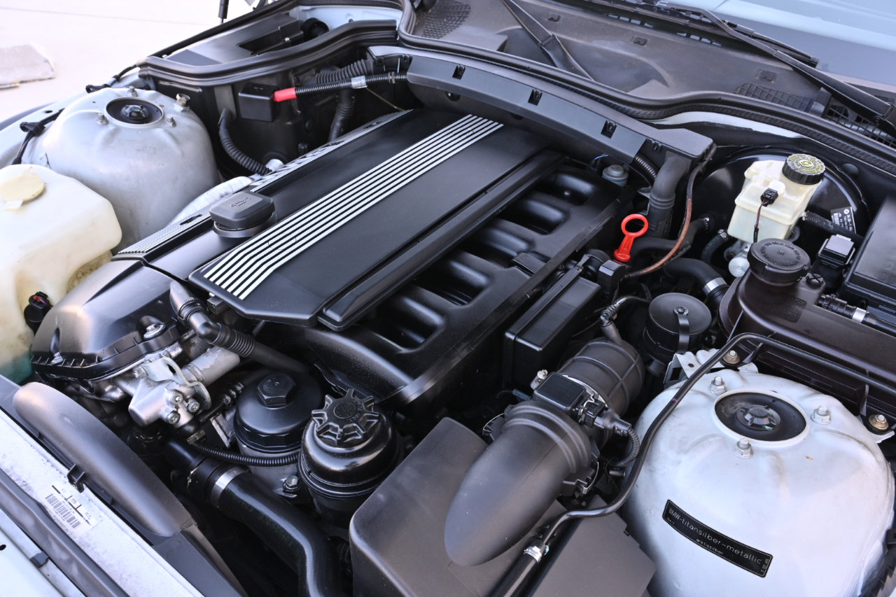 Used 2000 BMW Z3 2.5i image 31