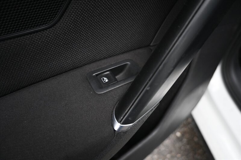 Used 2018 Volkswagen GTI S FWD image 36