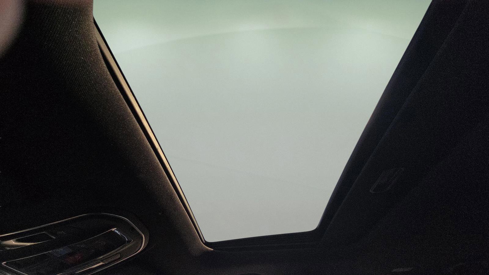 Used 2024 Jeep Grand Cherokee L Laredo w/ Luxury Tech Group I image 37