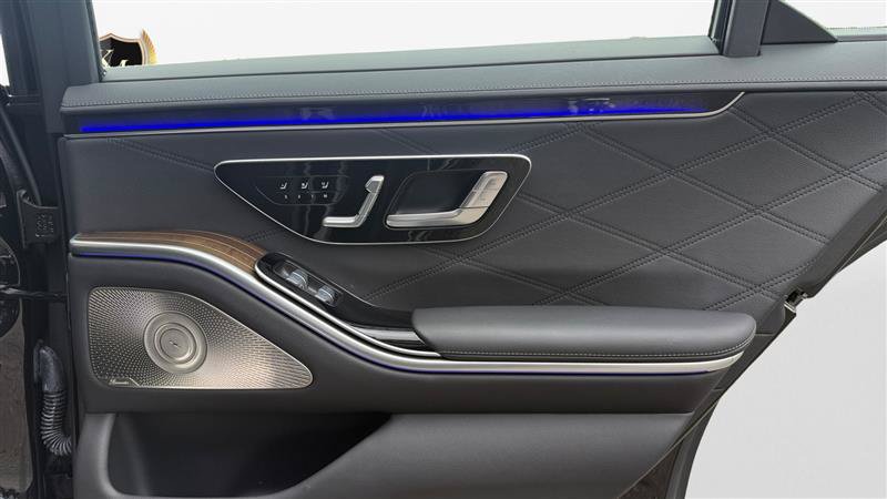 Used 2024 Mercedes-Benz S 63 AMG S image 22