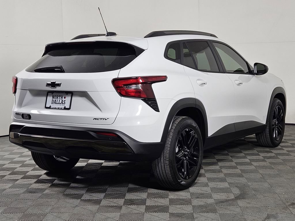 Used 2025 Chevrolet Trax ACTIV w/ Driver Confidence Package image 5