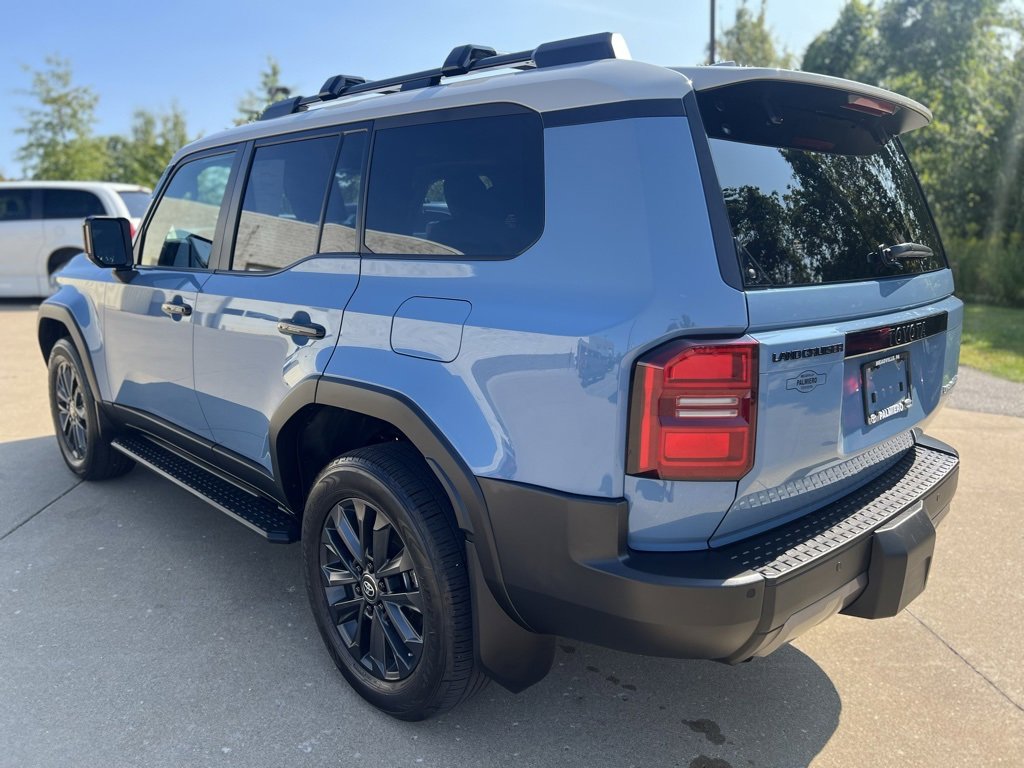 Certified 2024 Toyota Land Cruiser image 3