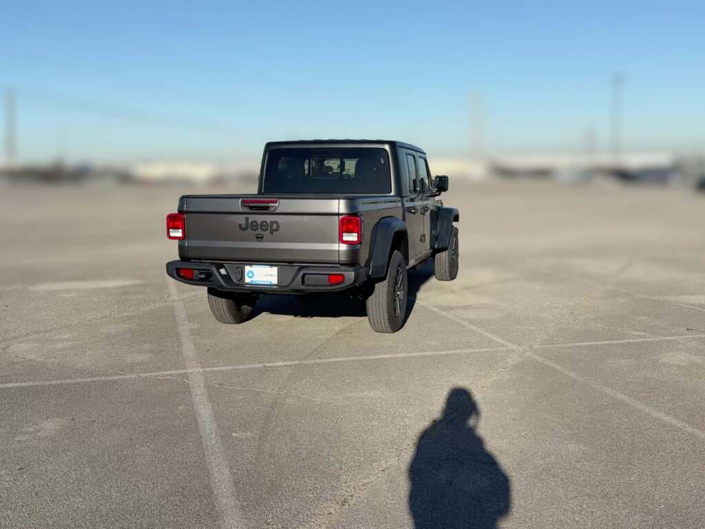 New 2026 Jeep Gladiator Sport image 11