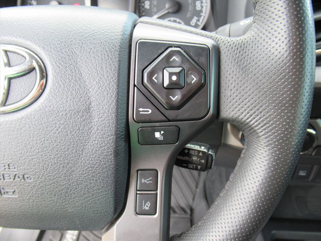 Used 2020 Toyota Tacoma TRD Off-Road image 20