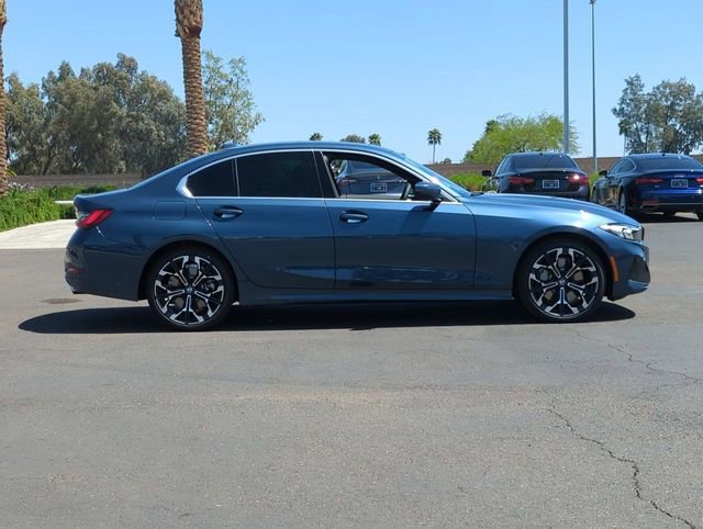 Used 2025 BMW 330i Sedan w/ Convenience Package image 5