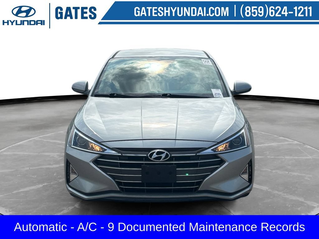Used 2020 Hyundai Elantra SE FWD image 4