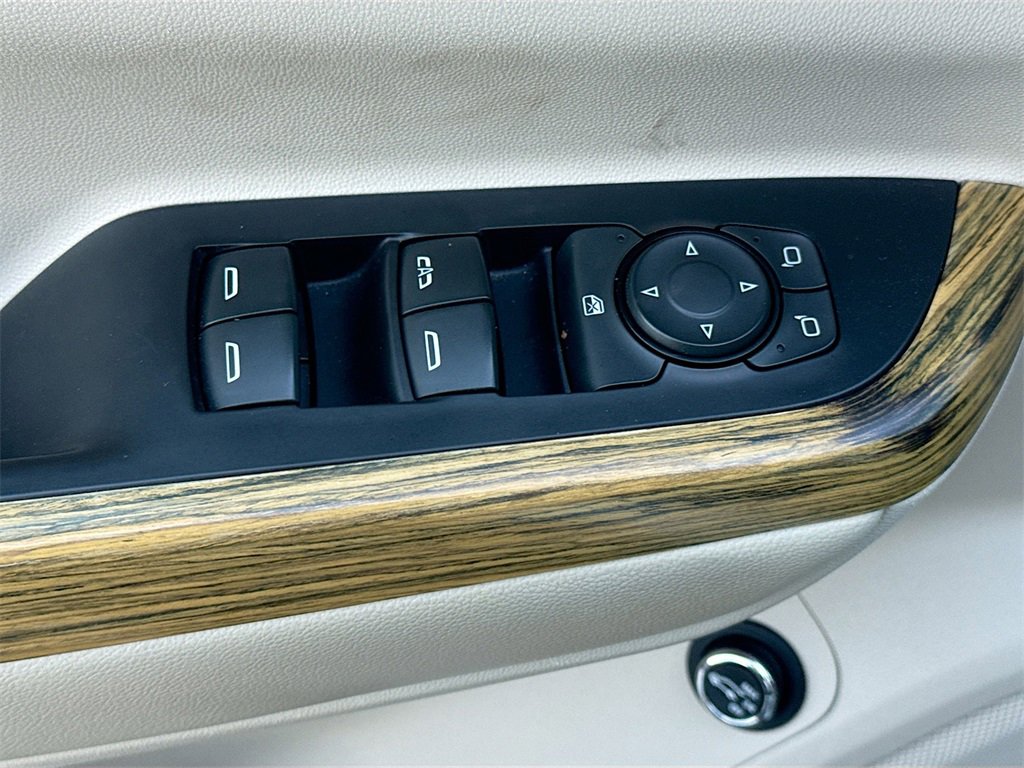 Used 2017 GMC Acadia Denali w/ Technology Package image 19