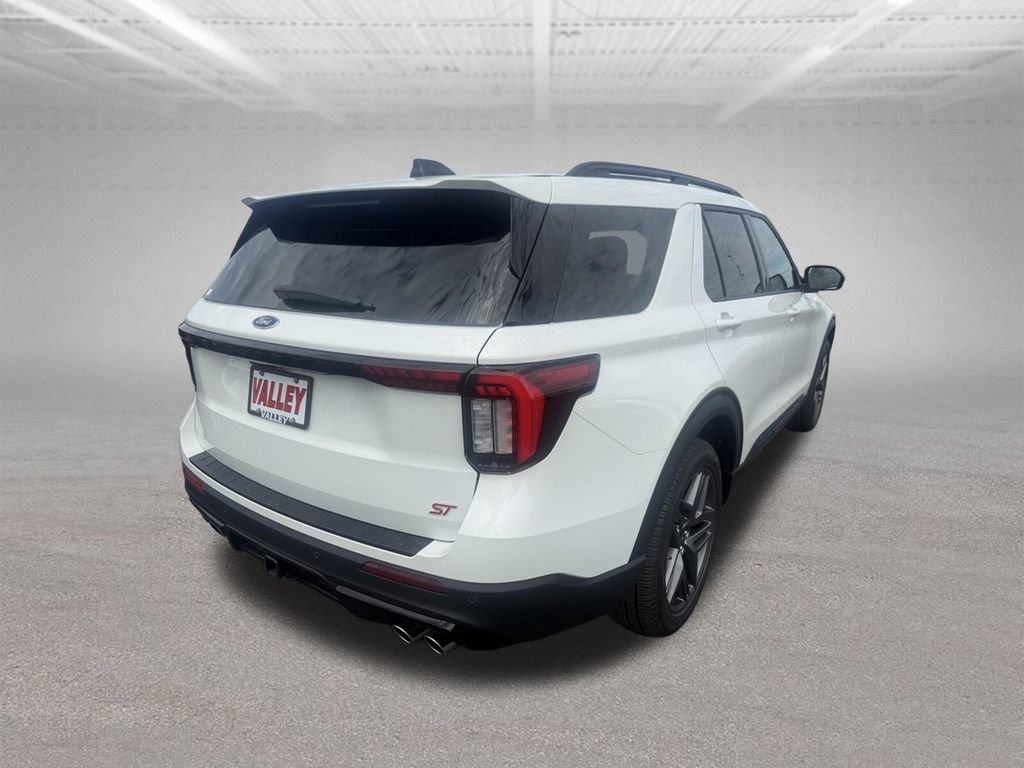 New 2026 Ford Explorer ST AWD/4WD image 3